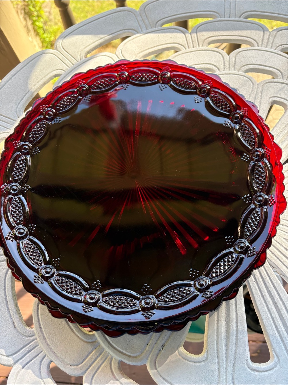 Avon  Vintage Cape Cod Ruby Red Pressed Glass Dinner Plates 4 available. - Picture 5 of 6
